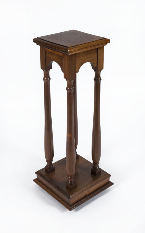 An Australian blackwood pedestal with four turned columns, circa 1920, ​101cm high