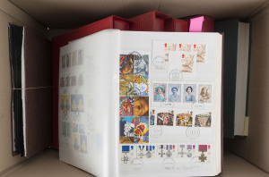 GREAT BRITAIN: 1940s-1990s mostly used accumulation in 8 volumes (hingeless 'Lighthouse' albums or in stockbooks) with pre-decimal KGVI to £1 (3, £1 Wedding is unused), QEII Wildings incl. graphites, postage dues to £1, decimal Machin se-tenant strips & blocks on FDC fragments; many of 1980s-1990s issues are VFU (ex FDCs). Albums & stockbooks alone are worth a good chunk of the modest estimate (few 1000s)
