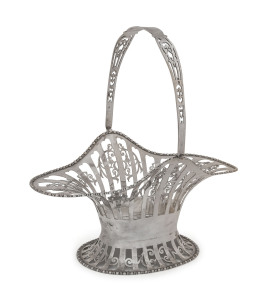 A George V sterling silver pierced swing-handled basket, by Wilmot Manufacturing Co., Birmingham, circa 1913, 29cm wide, 630 grams.