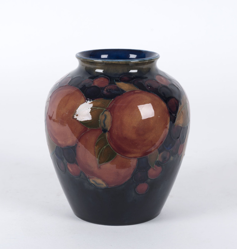 MOORCROFT "Pomegranate" pattern pottery vase, circa 1930s, impressed "Moorcroft, Made In England", ​15.5cm high
