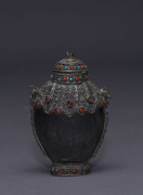 A Sino-Tibetan snuff bottle, horn and silver with semi-precious stones, 19th century, ​8.5cm