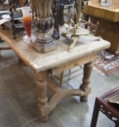 A French oak provincial refectory table with breadboard ends and extensions, 18th/19th century, ​76cm high, 189cm wide, 78cm deep - 2