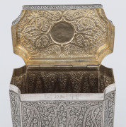 An Anglo-Indian silver tea caddy, circa 1820, ​8.5cm high, 230 grams - 6