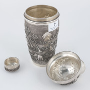 An Anglo-Indian silver cocktail shaker, 20th century, stamped "Silver" with makers mark illegible, 22cm high, 580 grams - 8