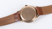 An OMEGA Gents manual wristwatch in rose gold case, with original omega box, circa 1950s - 3
