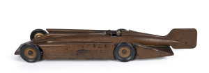 GOLDEN ARROW "Kingsbury Motor Driven" racer with clockwork mechanism, circa 1927, 50cm long