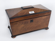 An English Georgian mahogany tea caddy, early 19th century, 22cm high, 34cm wide, 18cm deep