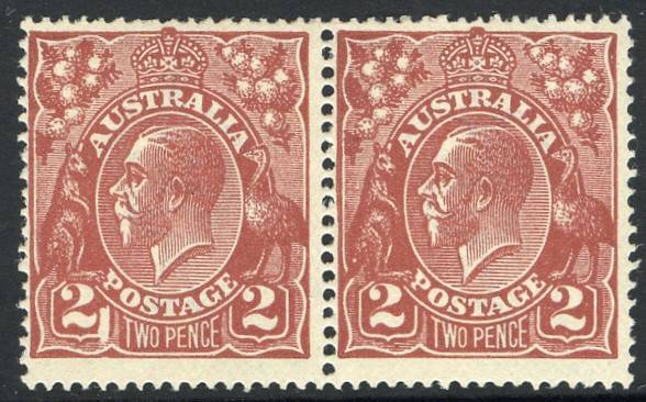 AUSTRALIA: KGV Heads - Single Watermark: 2d Red-Brown, horizontal pair (2), the left unit with variety "Large white flaw in left value tablet", MVLH. BW:97(16)f.