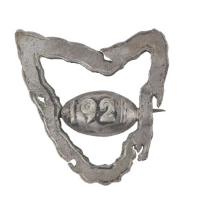 TASMANIAN FOOTBALL LEAGUE 1921 State Emblem badge, made by T & S.
