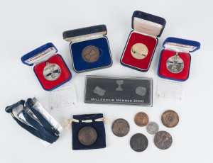 CARLTON: A small collection of premiership medallions and similar products, some in presentation boxes. (14).