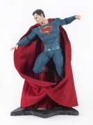 BATMAN v SUPERMAN DC Comics Dawn Of Justice Superman collector's statue sculpted by James Marsano in cold-cast porcelain, in box - 2