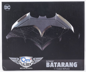 BATMAN DC Comics Batarang 1:1 scale replica (QMX Calibur), in original box