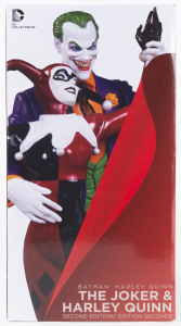BATMAN DC Comics THE JOKER & HARLEY QUINN collector statue sculpted by Tim Bruckner, cold-cast porcelain, second edition in original box, 31.75cm high