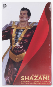 SHAZAM DC Comics Icon statue, numbered limited edition sculpted by Adam Ross, in original box, 26.03cm high. ​box slightly scuffed otherwise mint condition