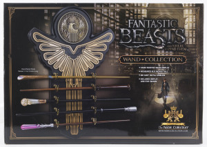 FANTASTIC BEASTS And Where To Find Them, Wand Collection, includes display and five wands in original box