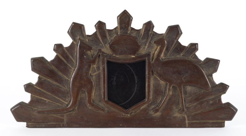 WW1 period Australian folk art carved picture frame with rising sun and coat of arms, ​19 x 36cm