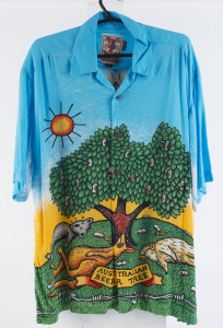 Reg MOMBASSA (Christopher O'Doherty, b.1951) "Mambo Bitter" An original mens "M" size Mambo Loudshirts design, short-sleeved button down shirt; in VG condition.