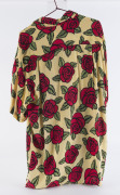 Reg MOMBASSA (Christopher O'Doherty, b.1951) "Rare Roses" (by Bruce Goold) An original mens "M" size Mambo Loudshirts design, short-sleeved button down shirt; in VG condition. - 2