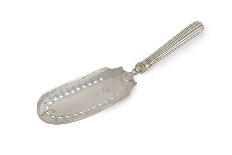 PETER, ANN & WILLIAM BATEMAN Georgian sterling silver fish slice, London, circa 1801, 17.5cm long