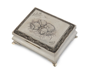 A sterling silver chorus of angels jewellery casket made in London, circa 1905, 5cm high, 12cm wide, 10cm deep