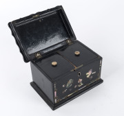 An antique tea caddy, papier-m&acirc;ch&eacute; inlaid with mother of pearl, circa 1840, 11cm high, 16cm wide, 12cm deep - 2