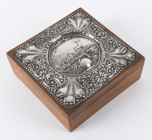 An antique jewellery box with sterling silver stag in landscape top, late 19th century, 7.5cm high, 17.5cm wide, 18cm deep