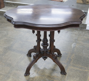 An American burr walnut occasional table, late 19th century, 70cm high, 86cm wide, 66cm deep