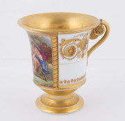 Paris Porcelain hand-painted and gilded cabinet cup, 19th century, ​10.5cm high - 2