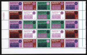 AUSTRALIA: Decimal Issues: 1970-2000s se-tenant strips accumulation including many gutter blocks of 10 or 20, also 1971 Xmas 'Green Cross' block of 25, mostly MUH (few used) FV: $140+ (MUH). (qty)