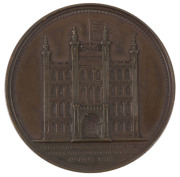 Coins & Banknotes: Medallions & Badges: GREAT BRITAIN: 1837 VISIT OF VICTORIA TO THE CITY OF LONDON. By William Wyon. 55mm . Obv: Diademed head facing left. Rev: Facade of the Guildhall. 350 struck. This is the most famous of Wyon's portraits. It was adap