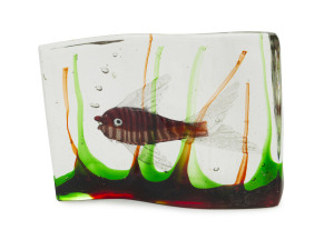 BARBINI for CENEDESE Murano Aquarium glass fish block, circa 1960, 10.5cm high, 14.5cm wide, 3cm deep