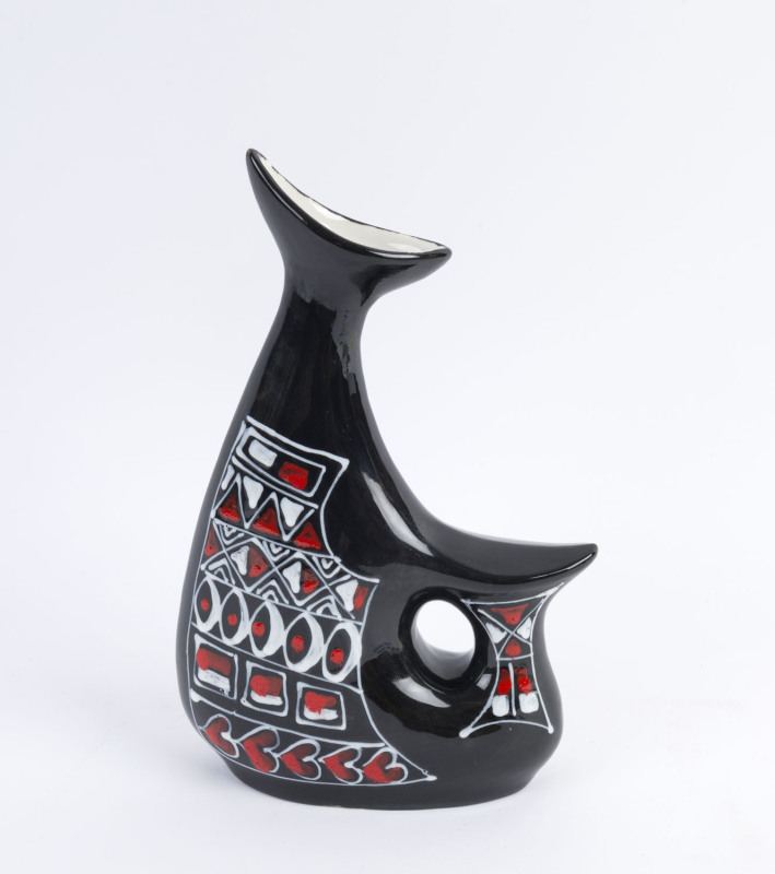 DRIOLI Italian porcelain cat shaped vase glazed in red and white on black ground, circa 1950's, stamped "Drioli Product Of Italy", ​32cm high