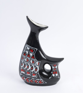 DRIOLI Italian porcelain cat shaped vase glazed in red and white on black ground, circa 1950's, stamped "Drioli Product Of Italy", 32cm high