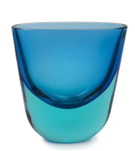 SEGUSO Sommerso vase in green and blue by Flavio Poli, circa 1950's, 17.5cm high