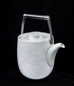 ROSENTHAL Studio-Linie "Rut Bryk" teapot designed by TAPIO WIRKKALA, circa 1979, retailed through Georges of Melbourne, with original documentation, factory mark to base, 22.5cm high