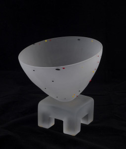 KOSTA BODA "Atelier" Swedish frosted art glass vase, engraved "Kosta Boda, Atelier, B. Vallien", 18cm high