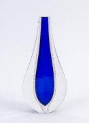 JULIO SANTOS Sommerso glass vase in blue with spiral inclusion, circa 1986, engraved "J Santos, 1986", 21.5cm high