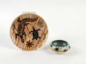 MARTIN BOYD pottery plate with Aboriginal motif, together with an ashtray, (2 items), incised "Martin Boyd", the plate18.5cm diameter