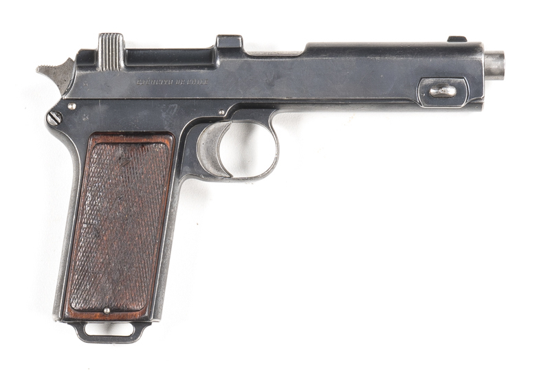 CHILEAN CONTRACT STEYR MOD.1911 S/A SERVICE PISTOL: 9mm Steyr; 8 shot mag; 127mm (5") barrel; vg bore; std sights with Chilean crest, STEYR 1912 & MOD 1911 to lhs of slide; vg profiles, clear markings; retaining 85% original blue finish with most losses t