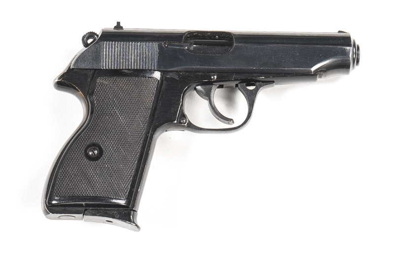 FEG MOD PP S/A POCKET PISTOL: 7.65; 8 shot mag; 98mm (3 7/8") barrel; vg bore; std sights; lhs of slide marked 7.65 BROWNING MADE IN HUNGARY FEG BUDAPEST; sharp profiles & markings; retaining 99% original blacked finish; exc black plastic grips; gwo & vg+