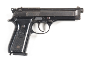 BERETTA MOD 92 S S/A PISTOL: 9mm; 10 shot mag; 125mm (4 7/8") barrel; g. bore; std sights, slide address & markings; g. profiles & clear markings; vg blacked finish to alloy frame; thinning blacked finish to slide & barrel; g. Beretta grips with a few mar