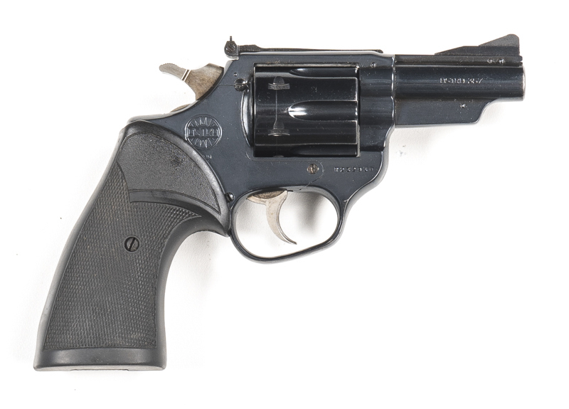 ASTRA 357 D/ACTION REVOLVER: 357 Mag; 6 shot fluted cylinder; 76mm (3") barrel; g. bore; std sights & markings; retaining 98% original blacked finish with colours to hammer & trigger; vg Pachmayr rubber grips; gwo & vg cond. In original Astra shipping box