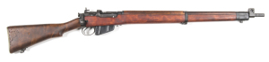 U.S. SAVAGE SMLE NO.4 MKI B/A SERVICE RIFLE: 303 Cal; 10 shot mag; 25.2" barrel; vg bore; std sights & fittings; side rail marked S.NO4 MKI & dated 1941; U.S. PROPERTY to lhs of receiver; sharp profiles & clear markings; 95% parkerised finish remains; vg 