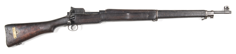 BRITISH ERA P14 B/A SERVICE RIFLE: 303 Cal; 5 shot mag; 26" barrel; g. bore; std sights & fittings; ERA & s/n 15524 to the breech; British acceptance stamps & á to side rail; thinning matt blue finish to muzzle & receiver, grey to bands, t/guard & floor p