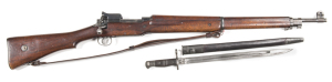 BRITISH P14 B/A SERVICE RIFLE: 303 Cal; 5 shot mag; 26" barrel; vg bore; std sights incl front & rear lobbing sights; á & inspection stamps to side rail; W177559 & 5 pointed star within a circle to the breech; g. profiles, clear markings; thinning blue fi