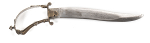 INDIAN BICHWA: g. 8¾" recurving double edged blade with Armourer's mark, armour piercing point & silver grey patina; brass loop hilt & cross guard with saw tooth edging circular decoration; g. cond. C. early 18th C. L/R