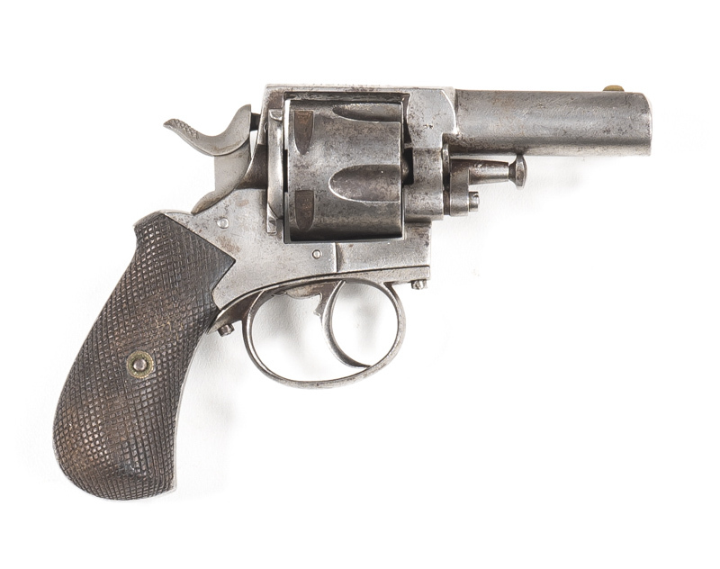 BELGIUM BRITISH BULLDOG C/F REVOLVER: 442 Cal; 6 shot fluted cylinder; 70mm (2¾") barrel; f. bore; std sights & BRITISH BULLDOG to top strap; g. profiles & clear markings; silver grey finish to all metal; g. chequered walnut grips; gwo & f. cond. #1562 Pr