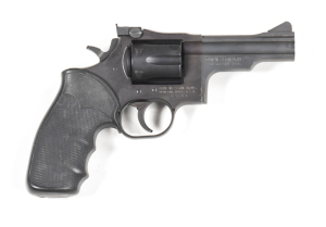 DAN WESSON MODEL 8 C/F REVOLVER: 38 Special; 6 shot fluted cylinder; 95mm (3¾") barrel; g. bore; std sights; address to rhs of frame; Cal markings o rhs of barrel; sharp profiles & clear markings; 98% original matt black finish remains; g. Pachmayr The Gr