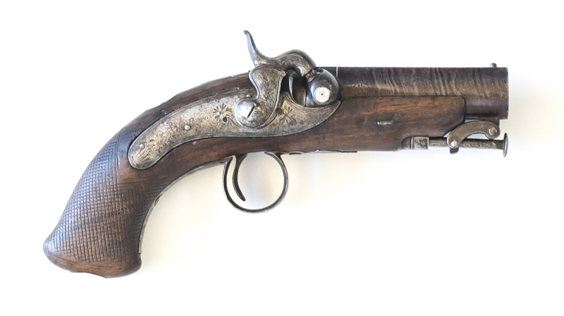 IRISH RIGBY S/B PERC MAN-STOPPER PISTOL: 69 Cal; 3" rnd damascus barrel, breech has 2 platinum bands; concaved top rib inscribed DUBLIN; foliate engraved b/action lock inscribed W & J RIGBY; pineapple finial iron t/guard engraved ensuite; g. profiles & ma