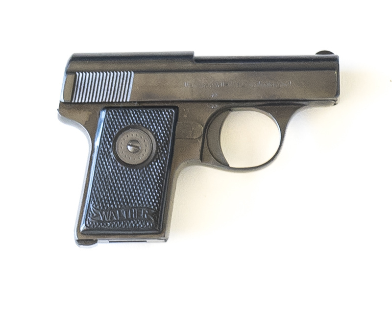 WALTHER MOD 9 S/A VEST POCKET PISTOL: 25 ACP; 6 shot mag; 51mm (2") barrel; vg bore; std sights, Walther banner & address to slide; sharp profiles & clear markings; retaining 95% original blacked finish with a couple of v. minor spots; exc Walther blk pla